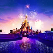 https://media.disneylandparis.com/d4th/fr-fr/images/HD13302_2_2050jan01_world_disneyland-park-dlp-website-visual_1-1_tcm808-234589.jpg?w=208